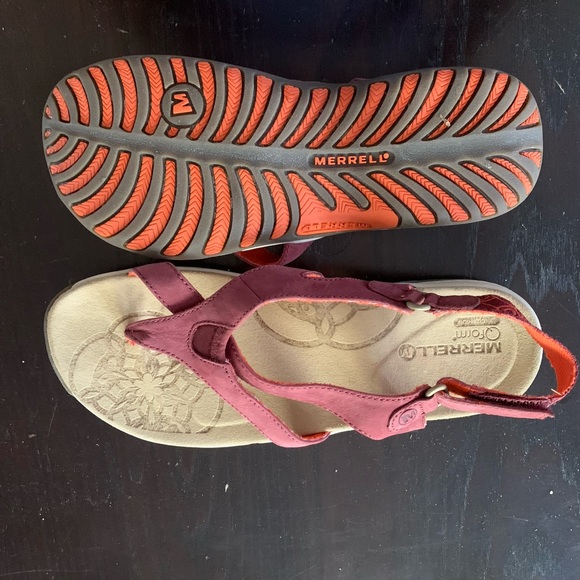 Merrell Sandals - Picture 2 of 2